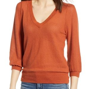 NWOT Women's Socialite V-Neck Waffle Sweater